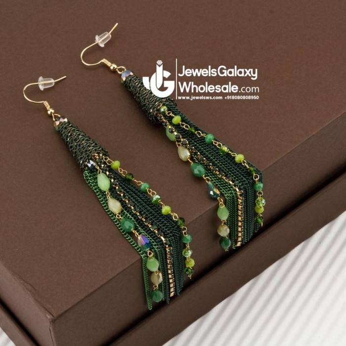 Green & Gold-Toned Handcrafted Tasseled Contemporary Drop Earrings