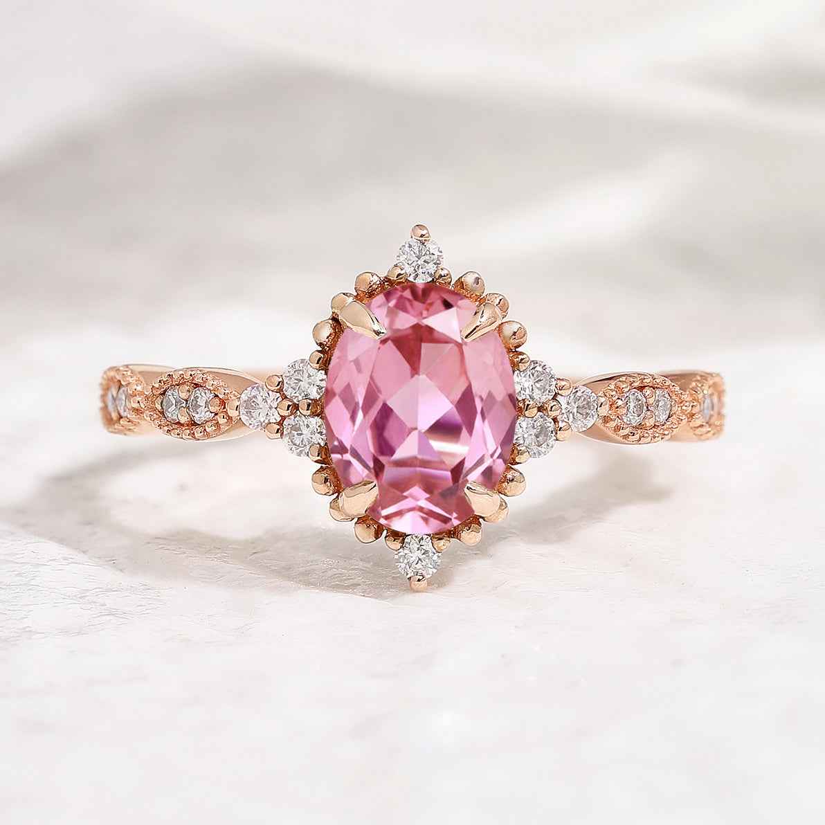 Vintage Padparadscha Sapphire Ring: A Timeless Treasure of Elegance and Meaning