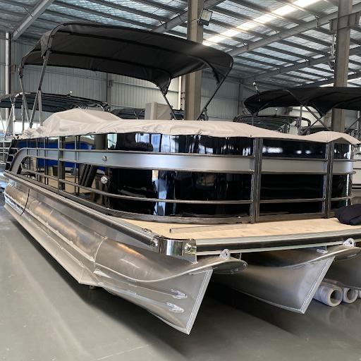 Why Pontoon Wholesalers Are Essential for Thriving Boat Dealers